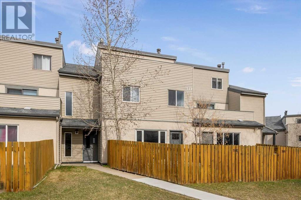 Single Family House Bungalow for Sale in    Street NW St Andrews Heights Calgary 