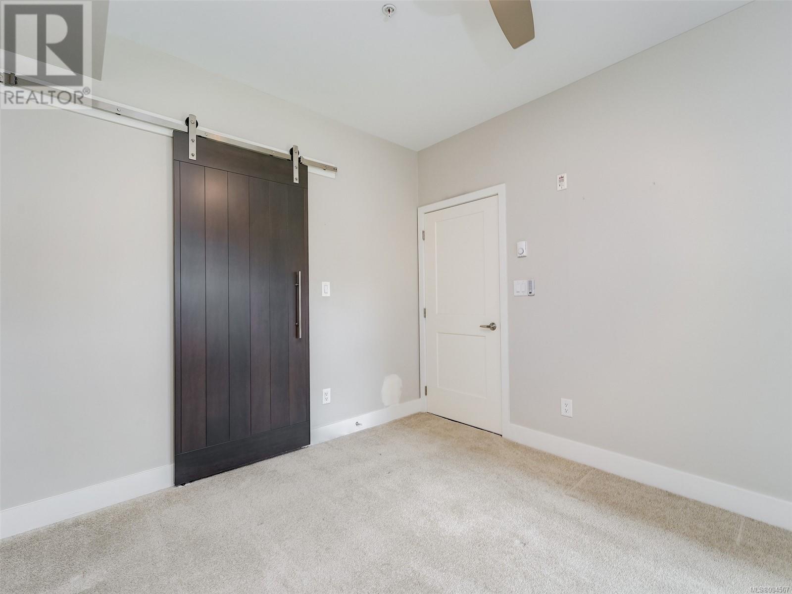 208 866 Brock Avenue, Langford