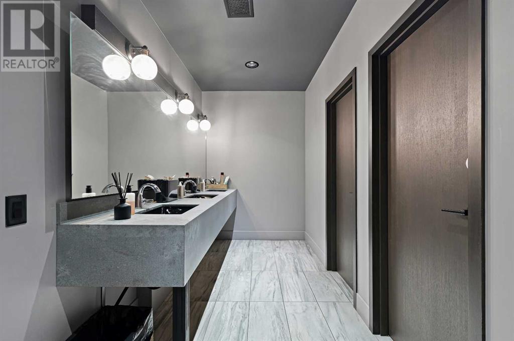 Photo 12 of 117 119 8 Avenue Sw, Calgary AB