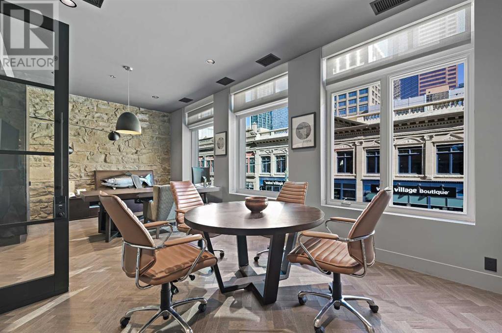 Photo 16 of 117 119 8 Avenue Sw, Calgary AB