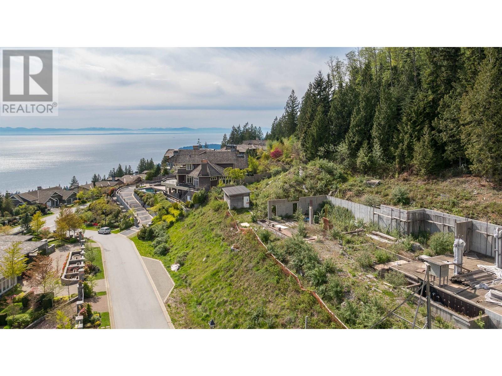 2345 KADLEC COURT, West Vancouver