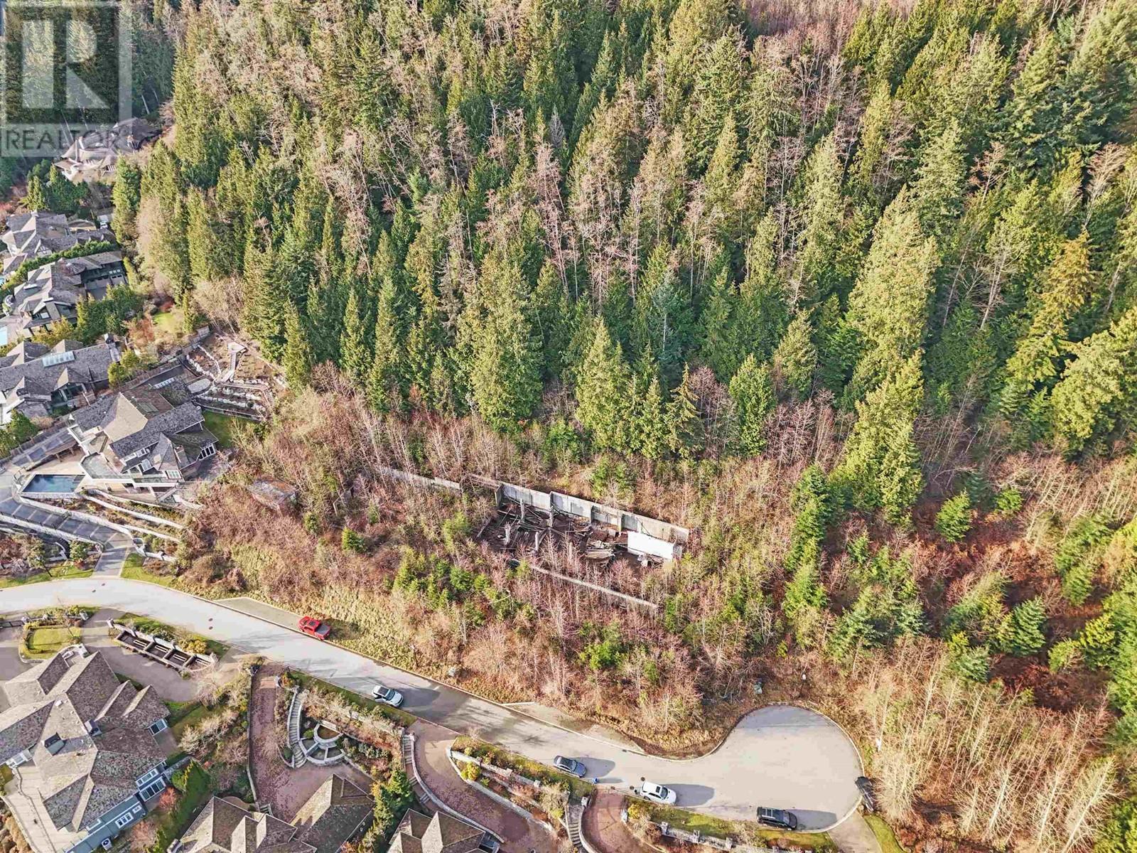 2345 KADLEC COURT, West Vancouver