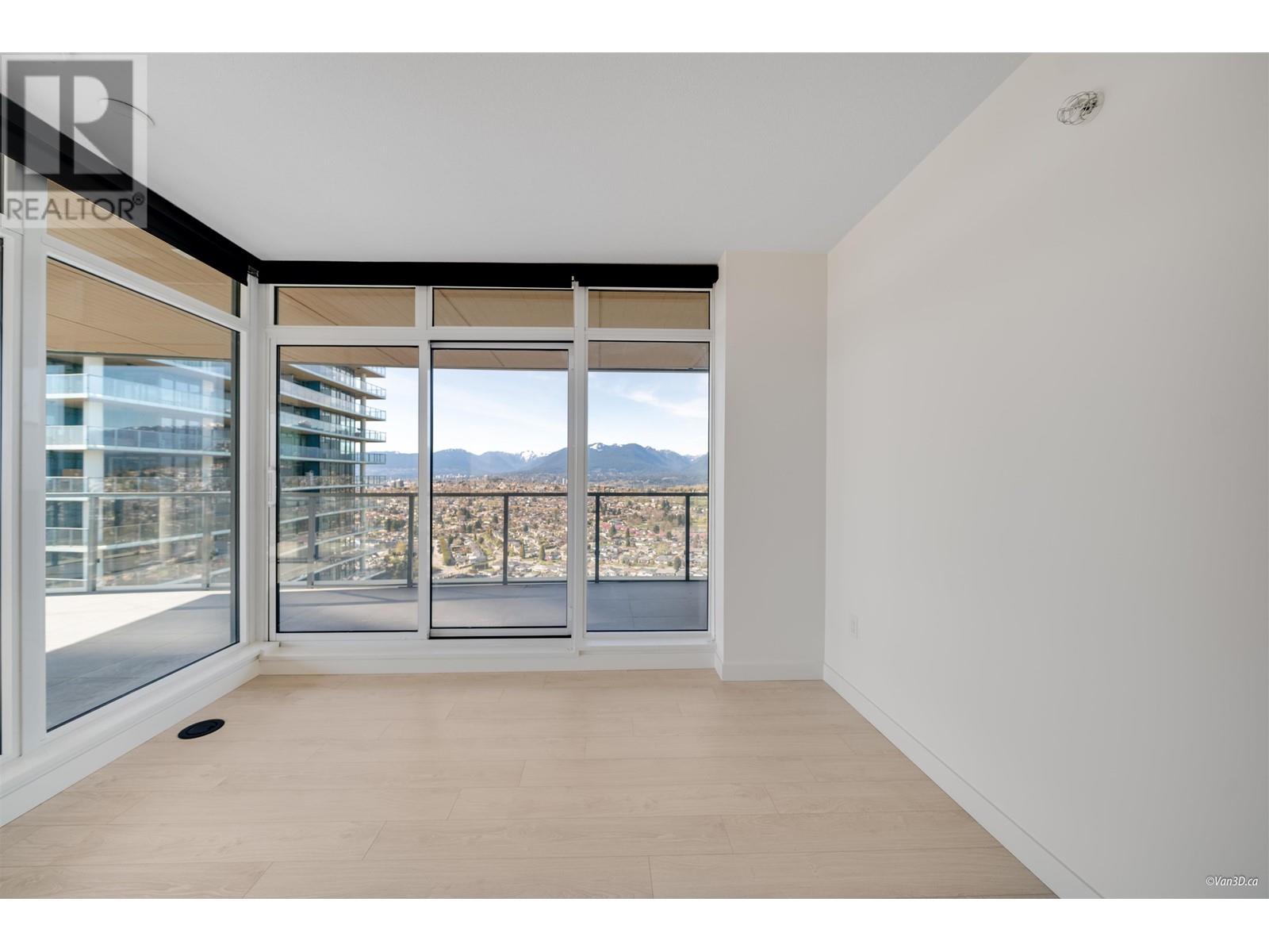 4203 4890 LOUGHEED HIGHWAY, Burnaby
