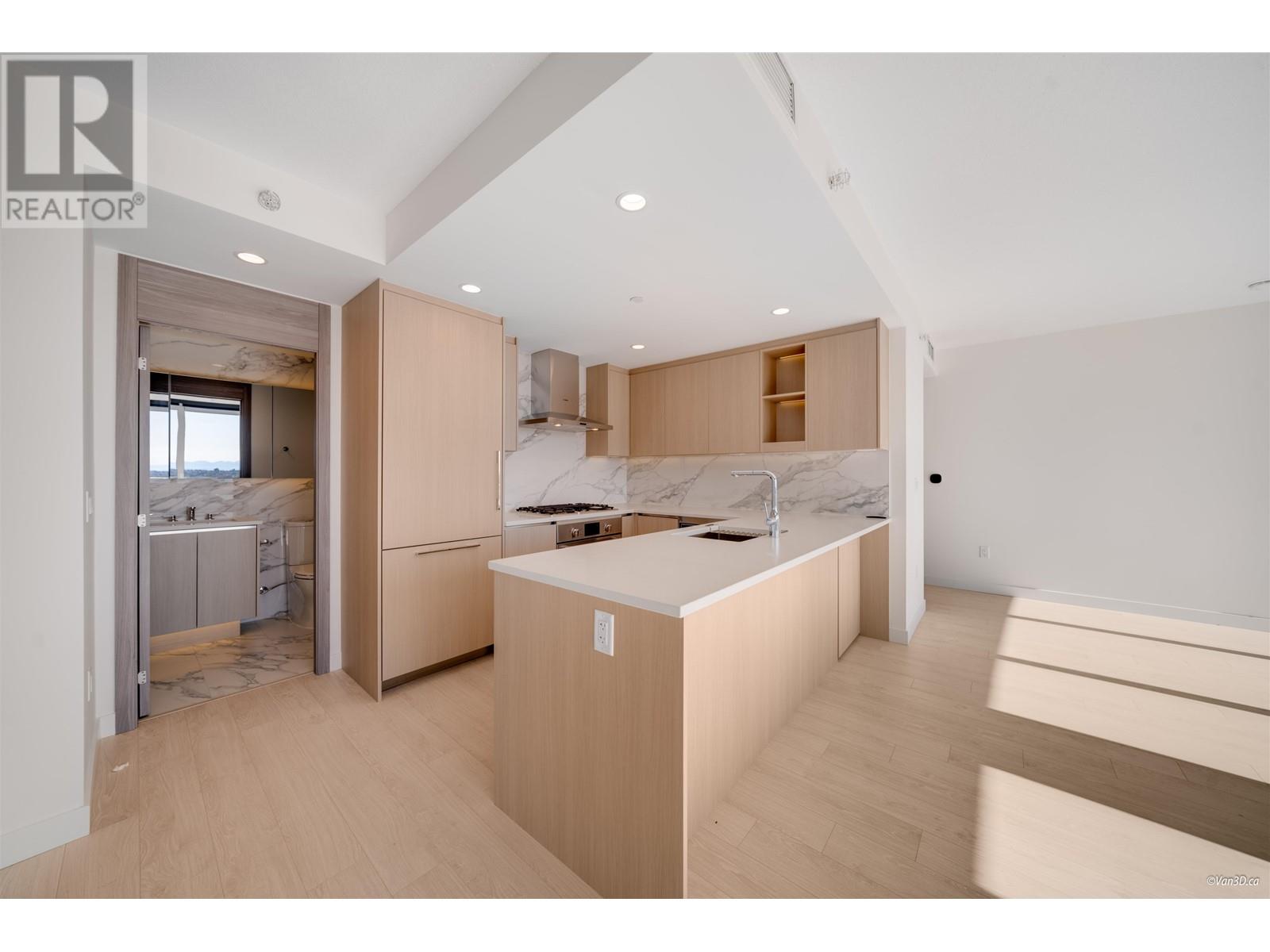 4203 4890 LOUGHEED HIGHWAY, Burnaby