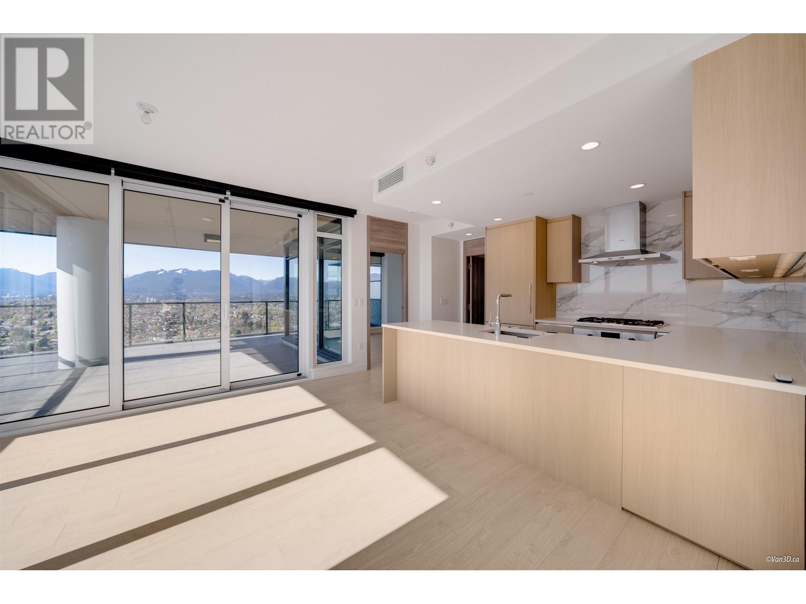 4203 4890 LOUGHEED HIGHWAY, Burnaby
