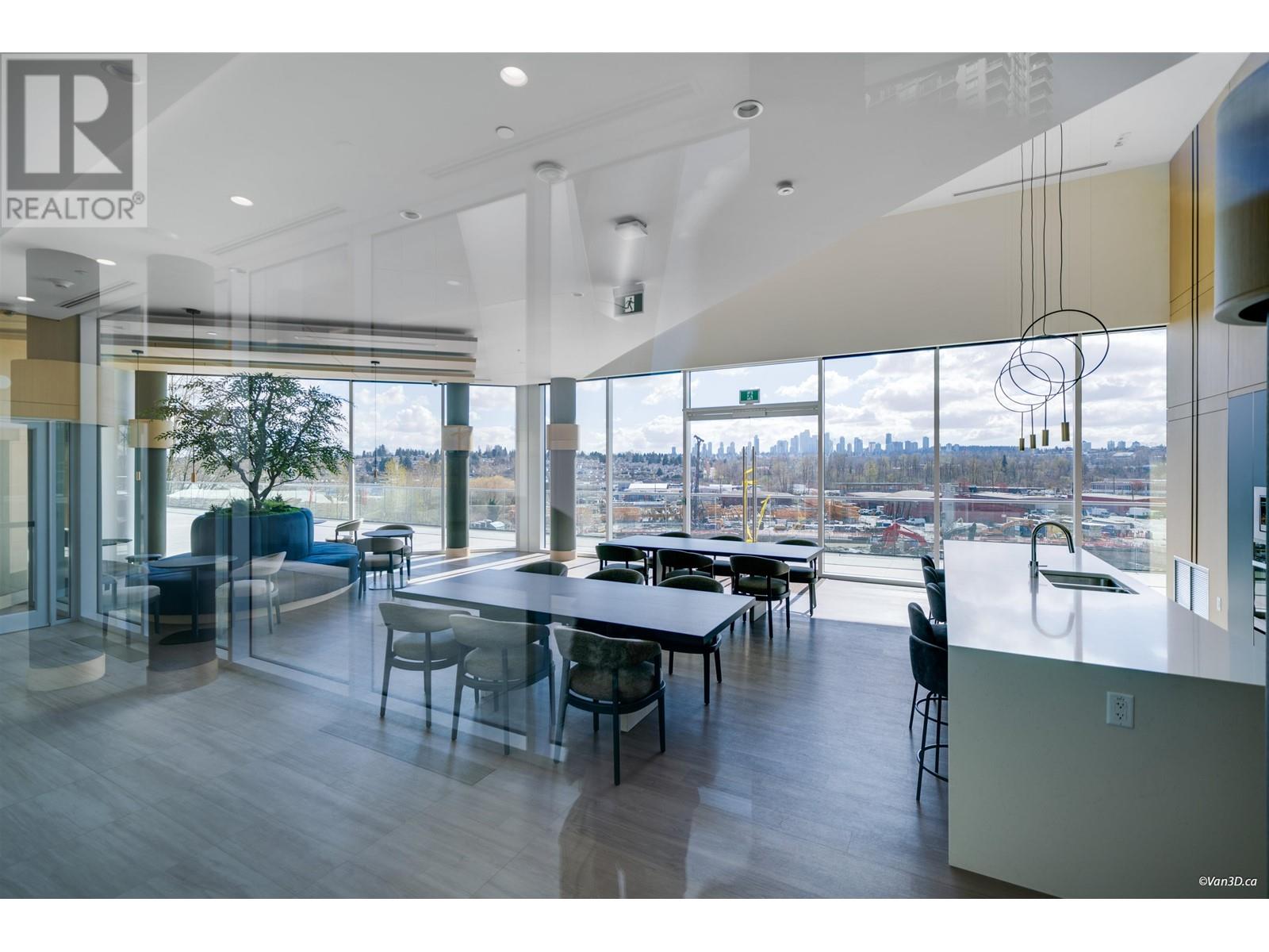 4203 4890 LOUGHEED HIGHWAY, Burnaby
