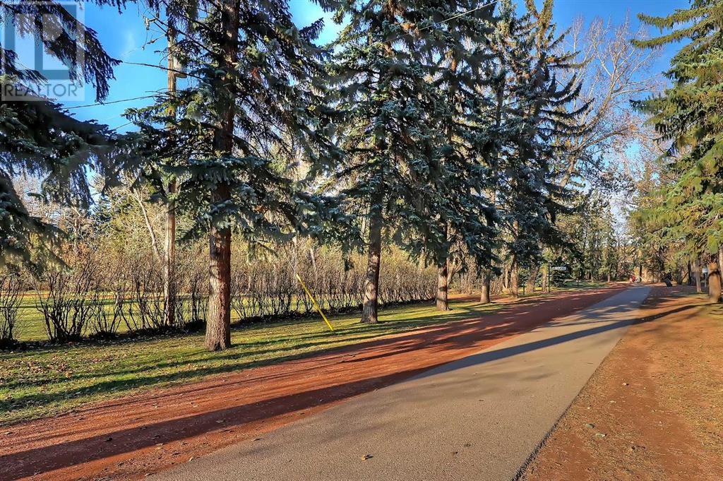 Single Family House for Sale in   Street SW Shaganappi Calgary 