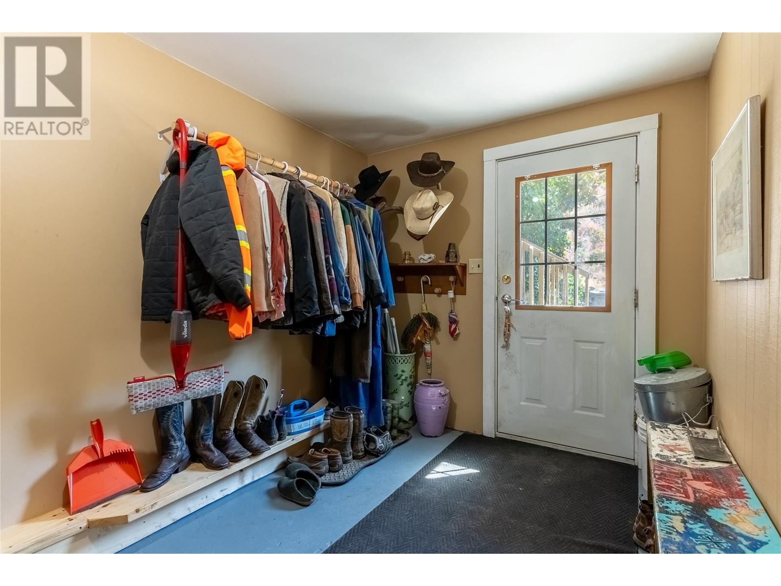 4088 HILLS FRONTAGE Road, Cache Creek