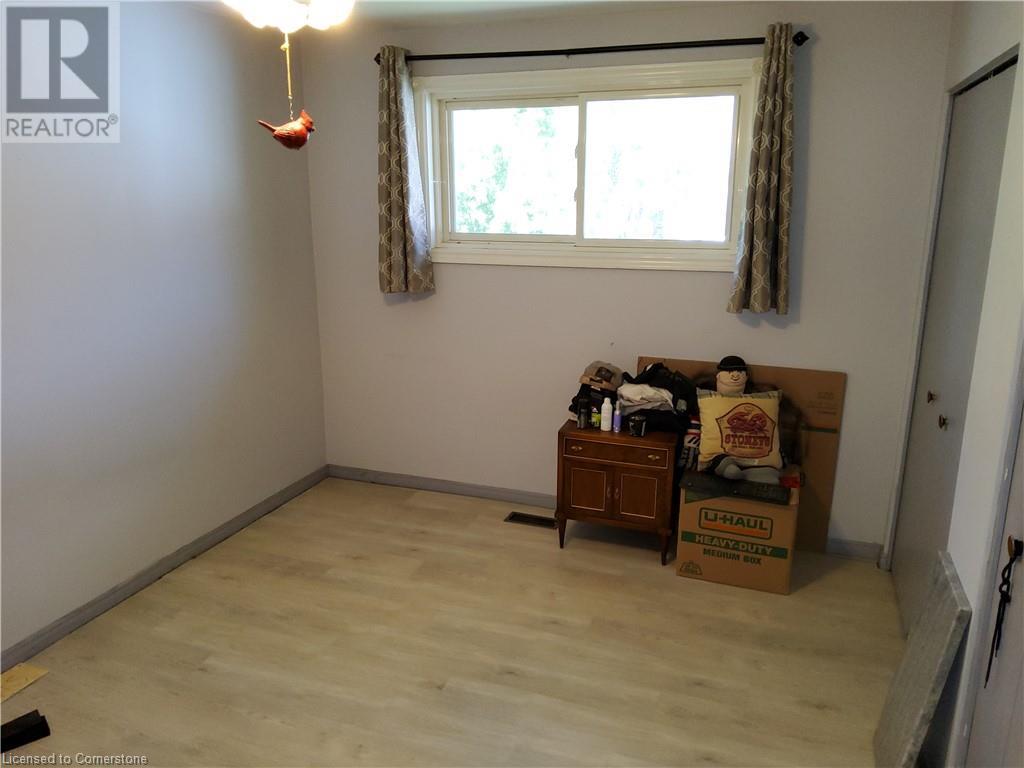 Photo 25 of 7 Usher Street, Brantford ON