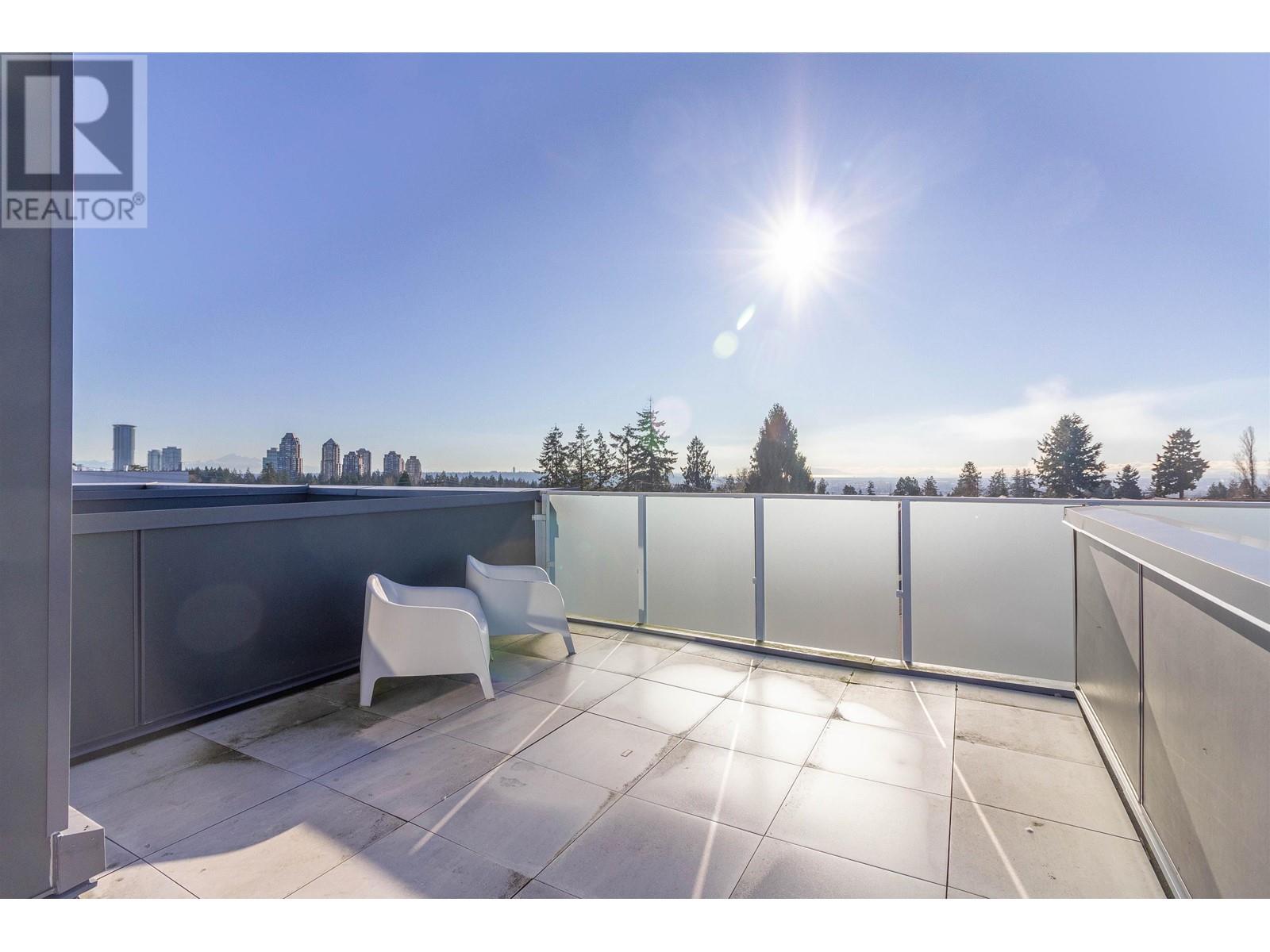 Photo 28 of 16 6288 Beresford Street, Burnaby BC