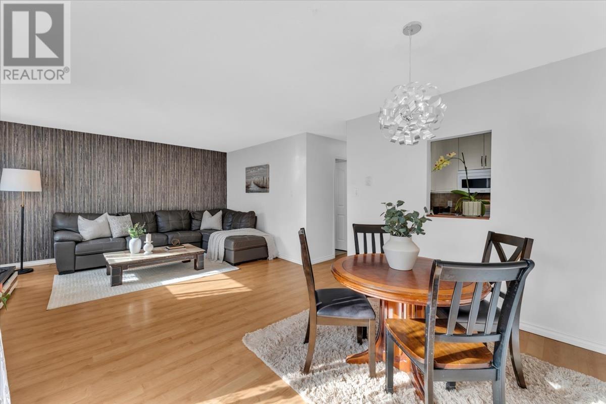 3295 MOUNTAIN HIGHWAY, North Vancouver