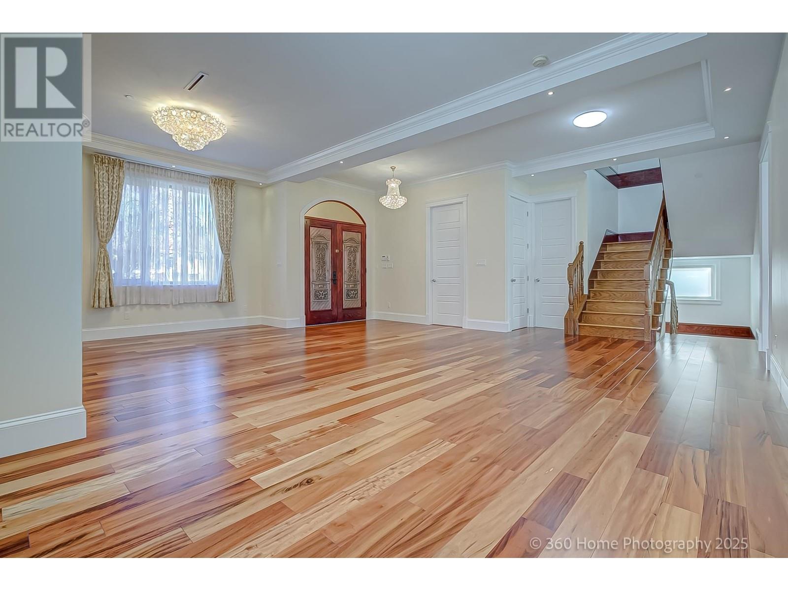 Photo 12 of 28 W 47th Avenue, Vancouver BC