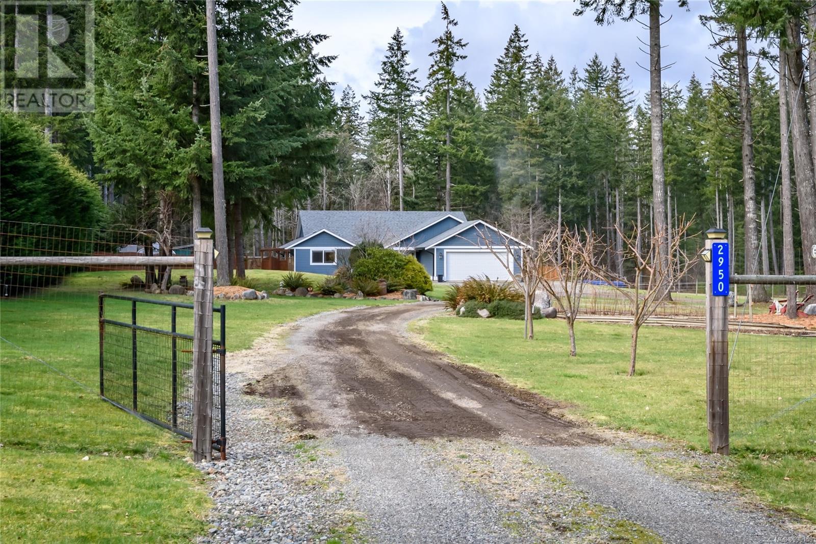 2950 Edwin Pl, Courtenay