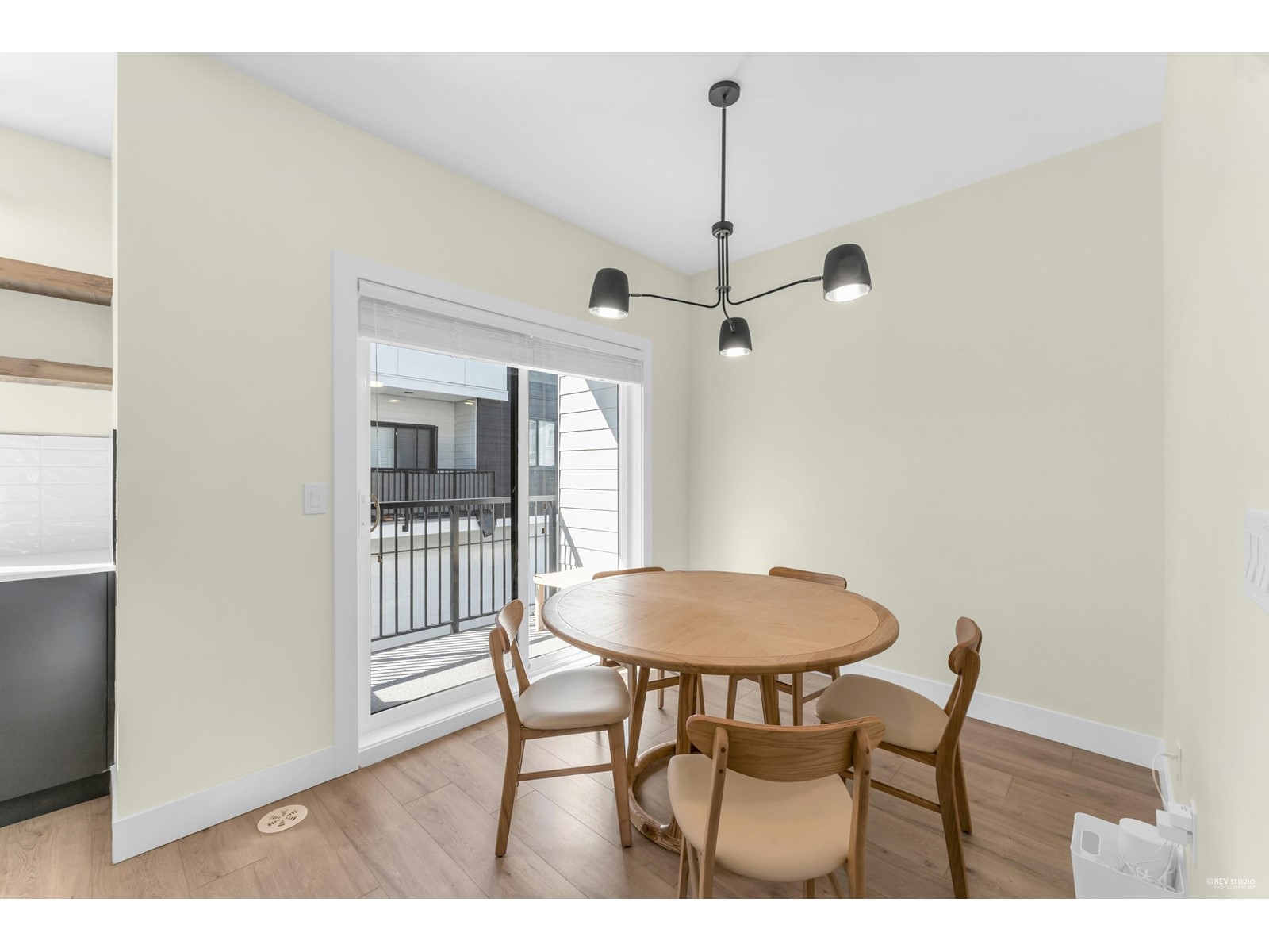 2 16358 23A AVENUE, Surrey