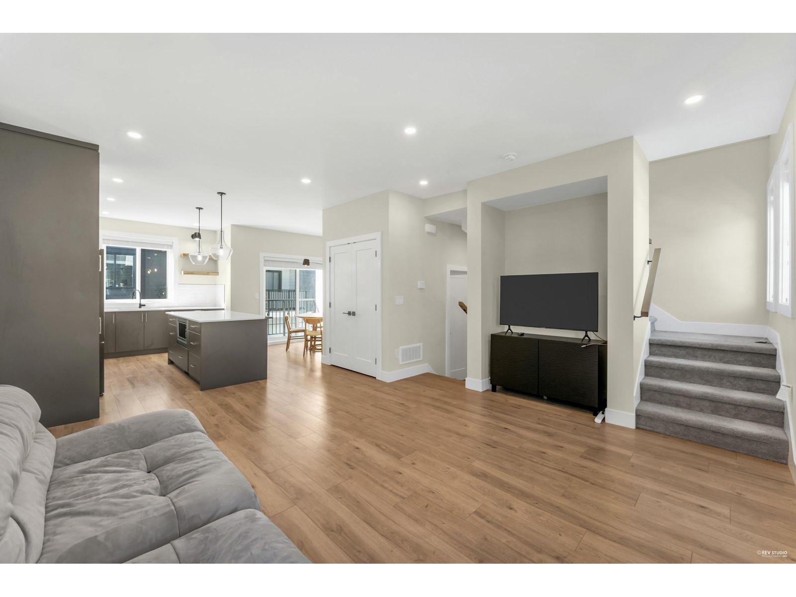 2 16358 23A AVENUE, Surrey