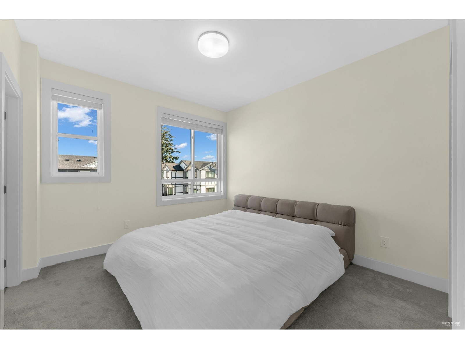2 16358 23A AVENUE, Surrey
