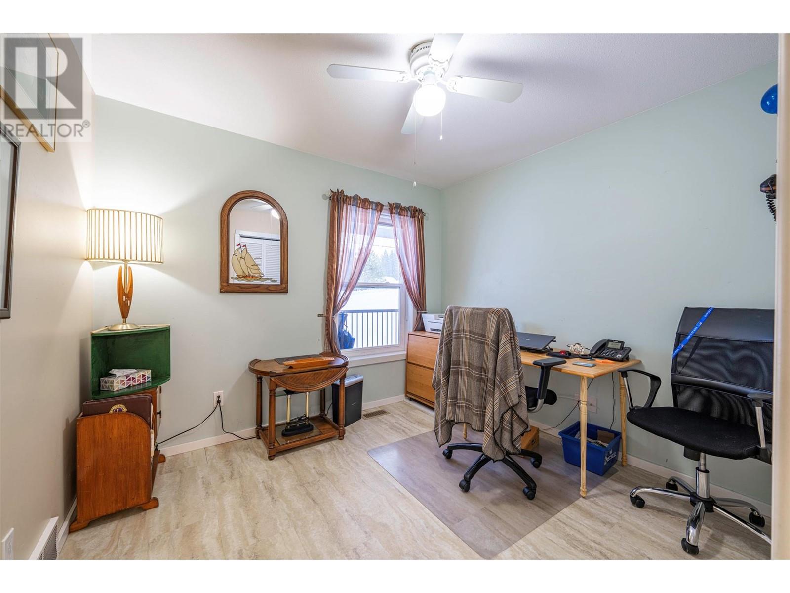 2104 Country Woods Road, Sorrento