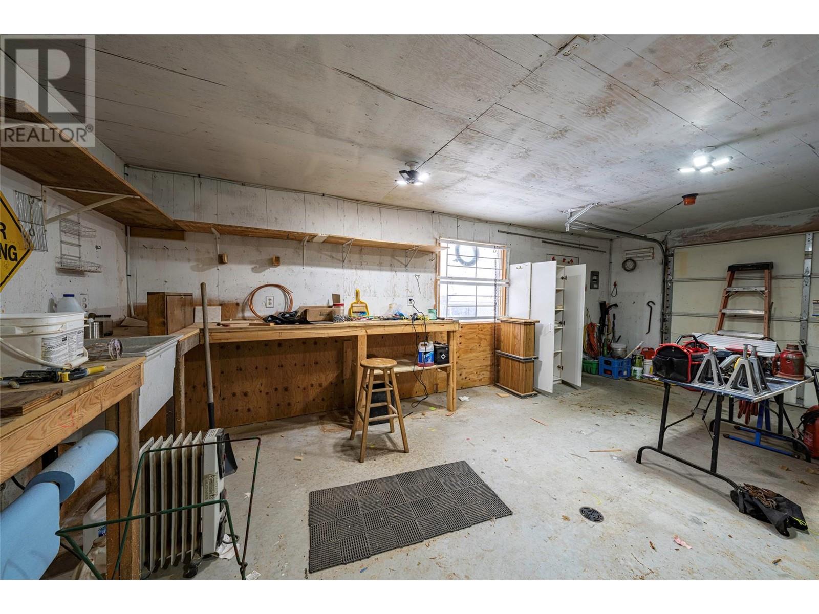 2104 Country Woods Road, Sorrento