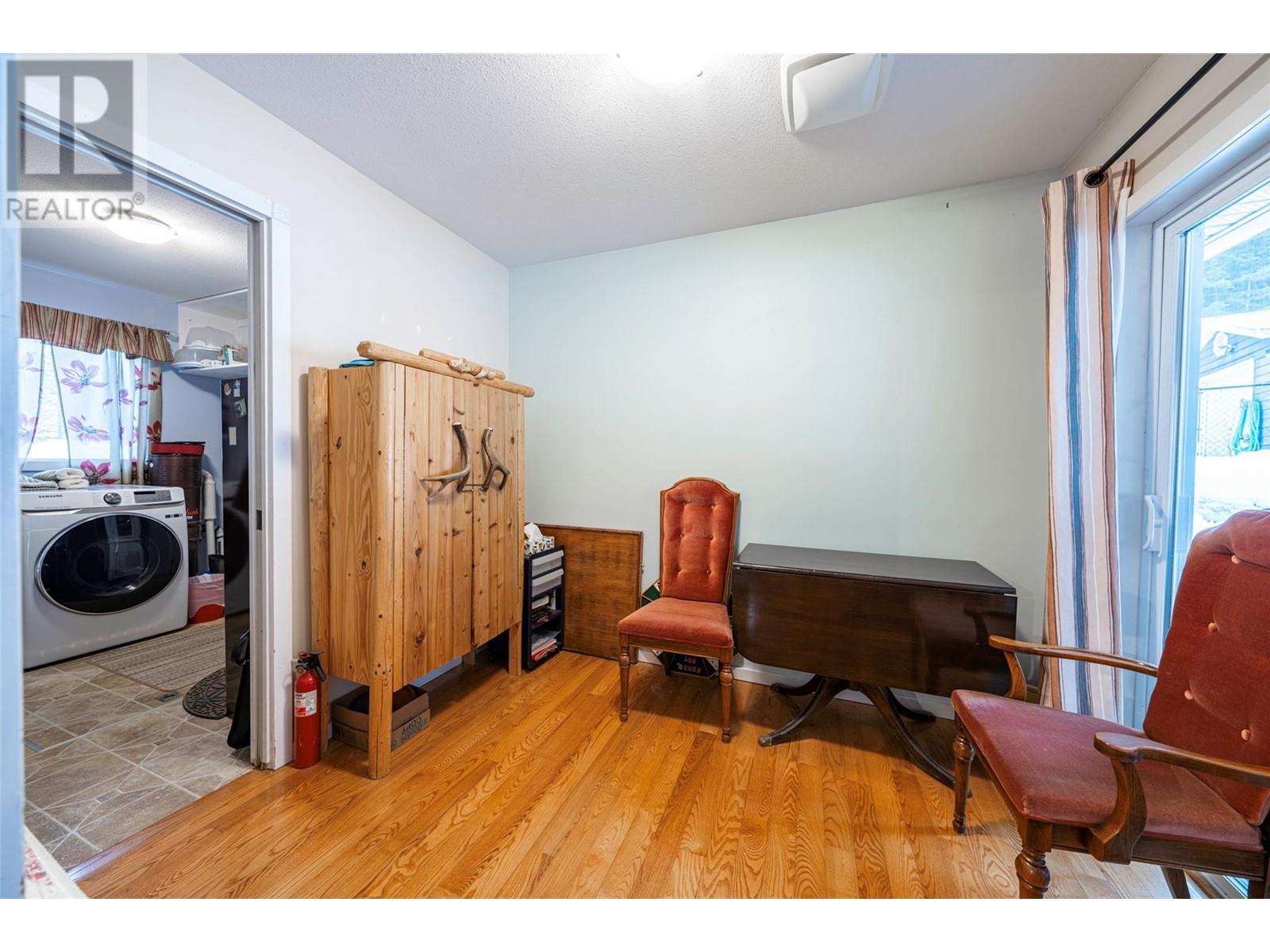 2104 Country Woods Road, Sorrento