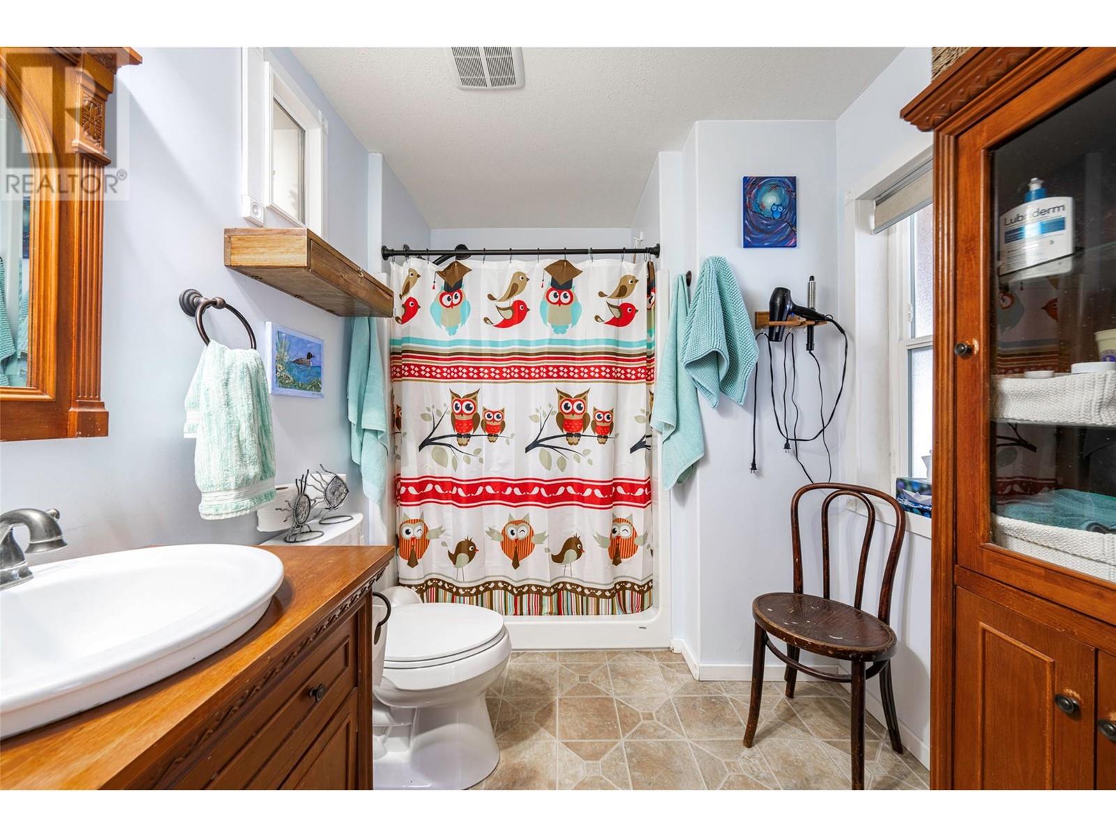 2104 Country Woods Road, Sorrento