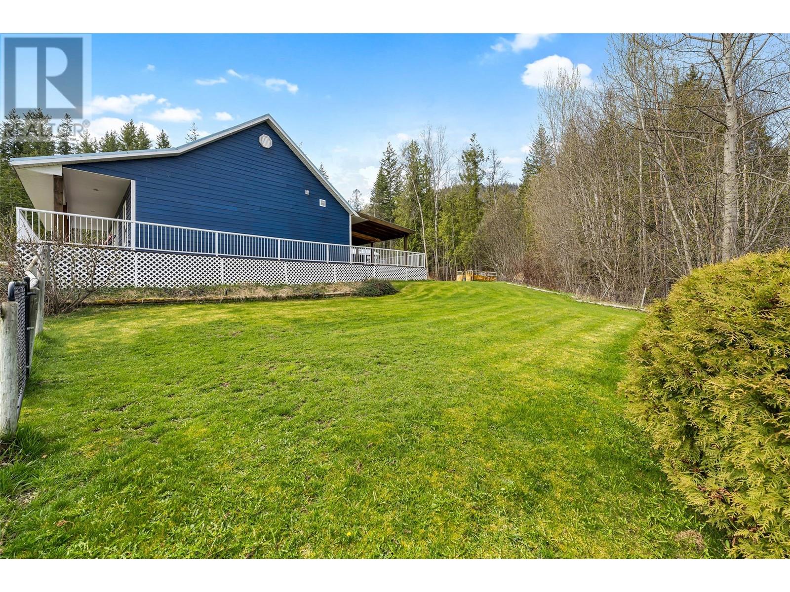 2104 Country Woods Road, Sorrento