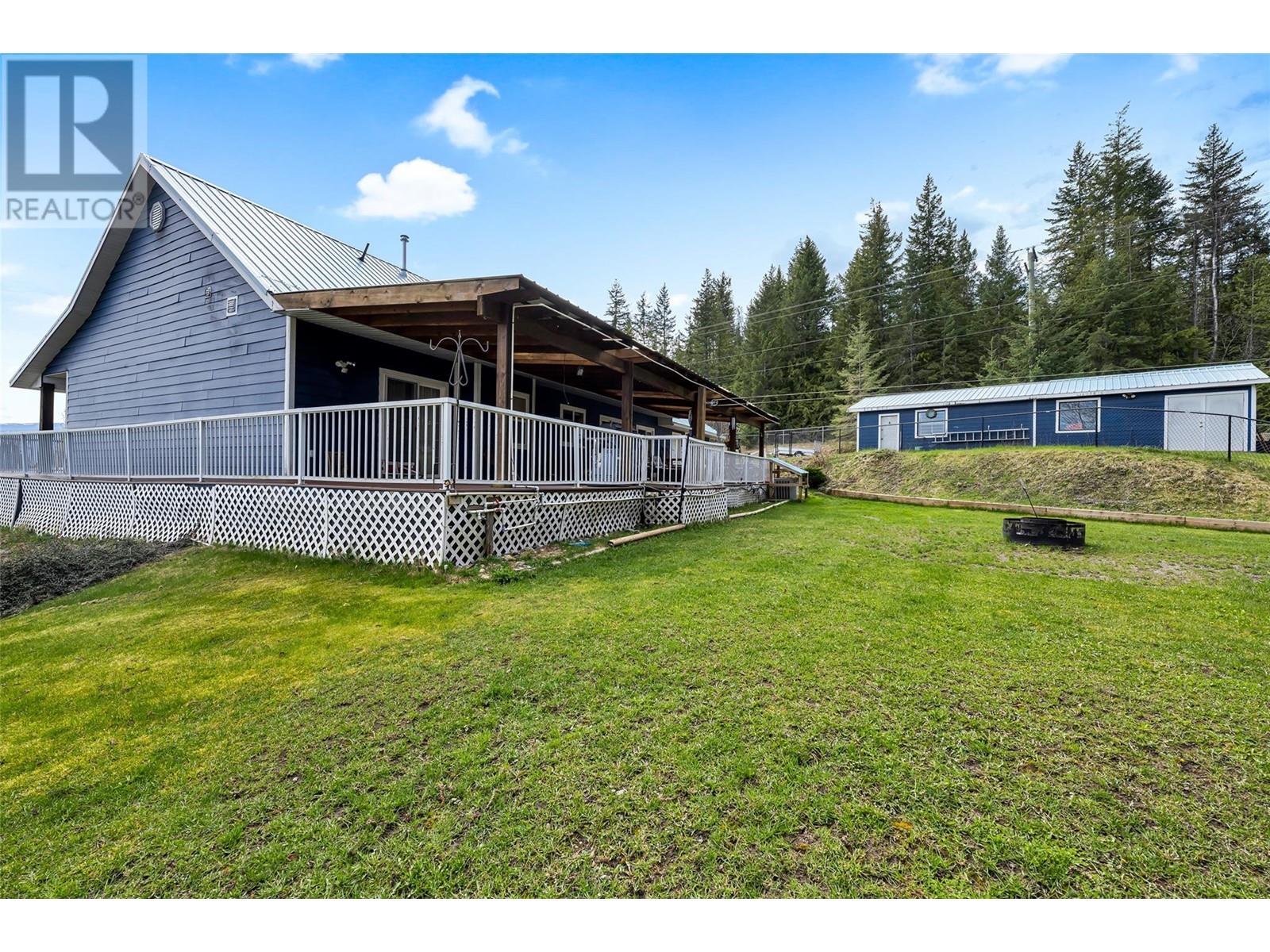 2104 Country Woods Road, Sorrento