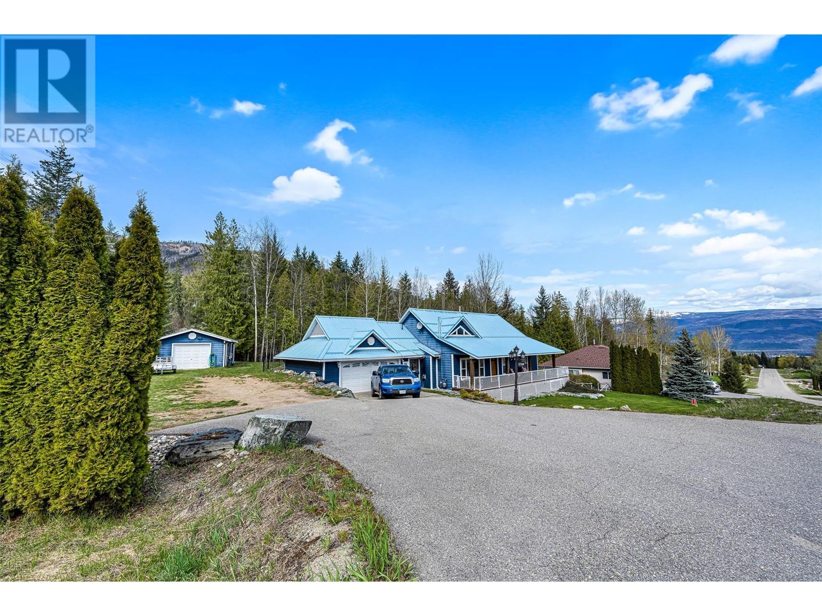 2104 Country Woods Road, Sorrento