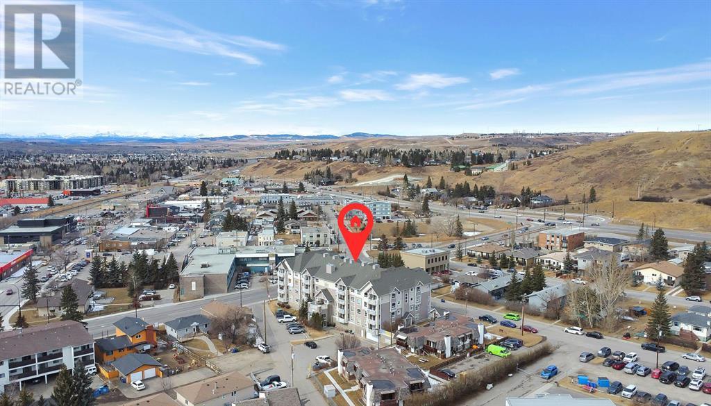 128 Centre Avenue, Cochrane