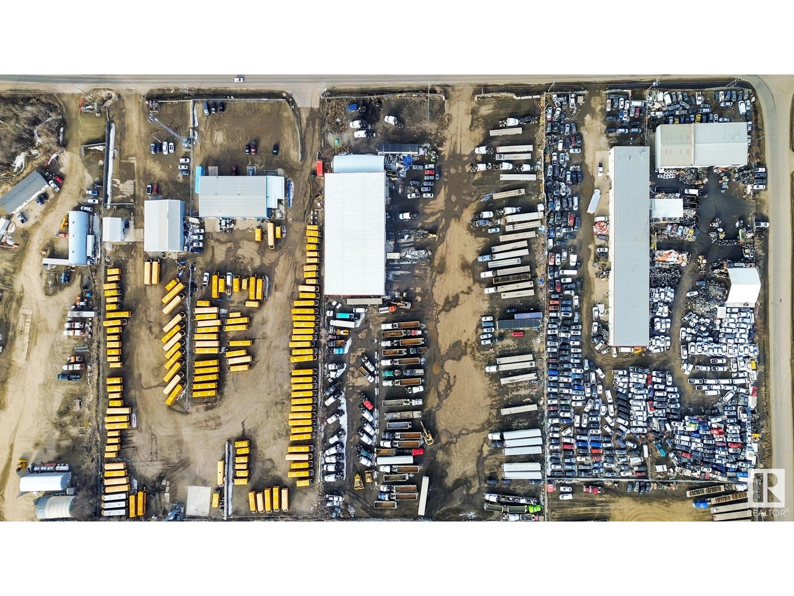 Photo 15 of 6257 34 St Nw, Edmonton AB