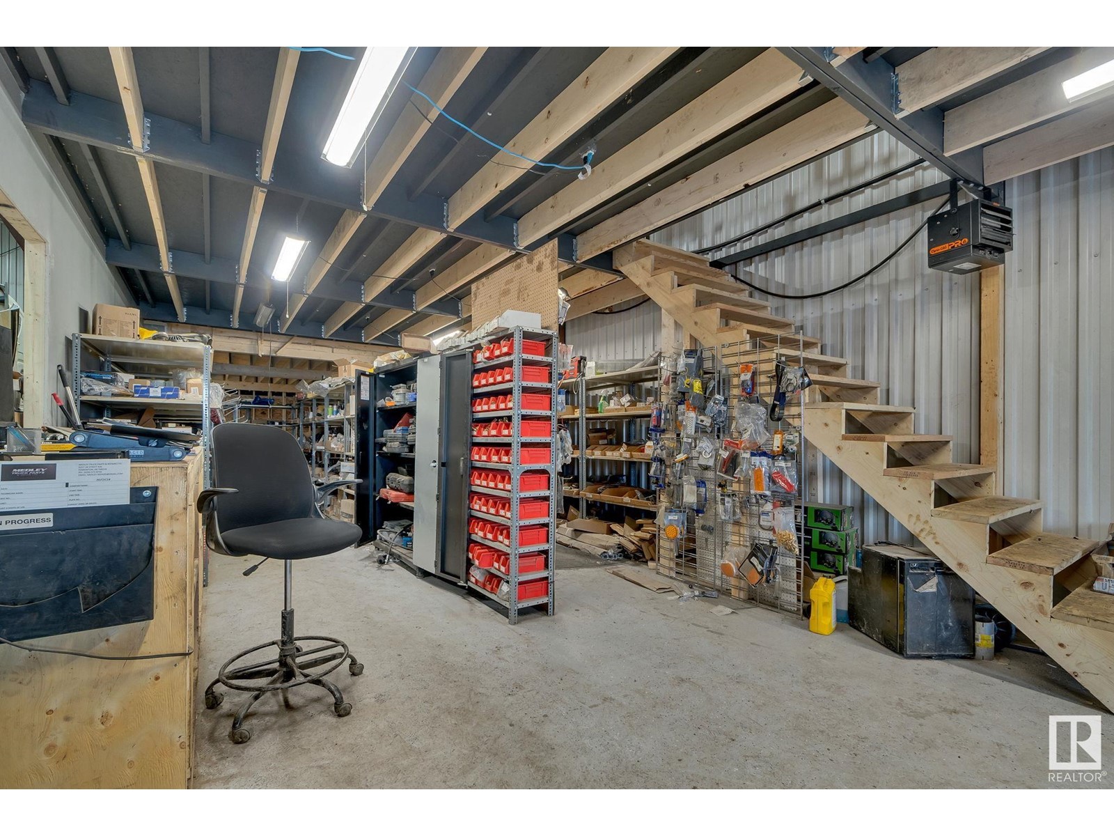 Photo 21 of 6257 34 St Nw, Edmonton AB