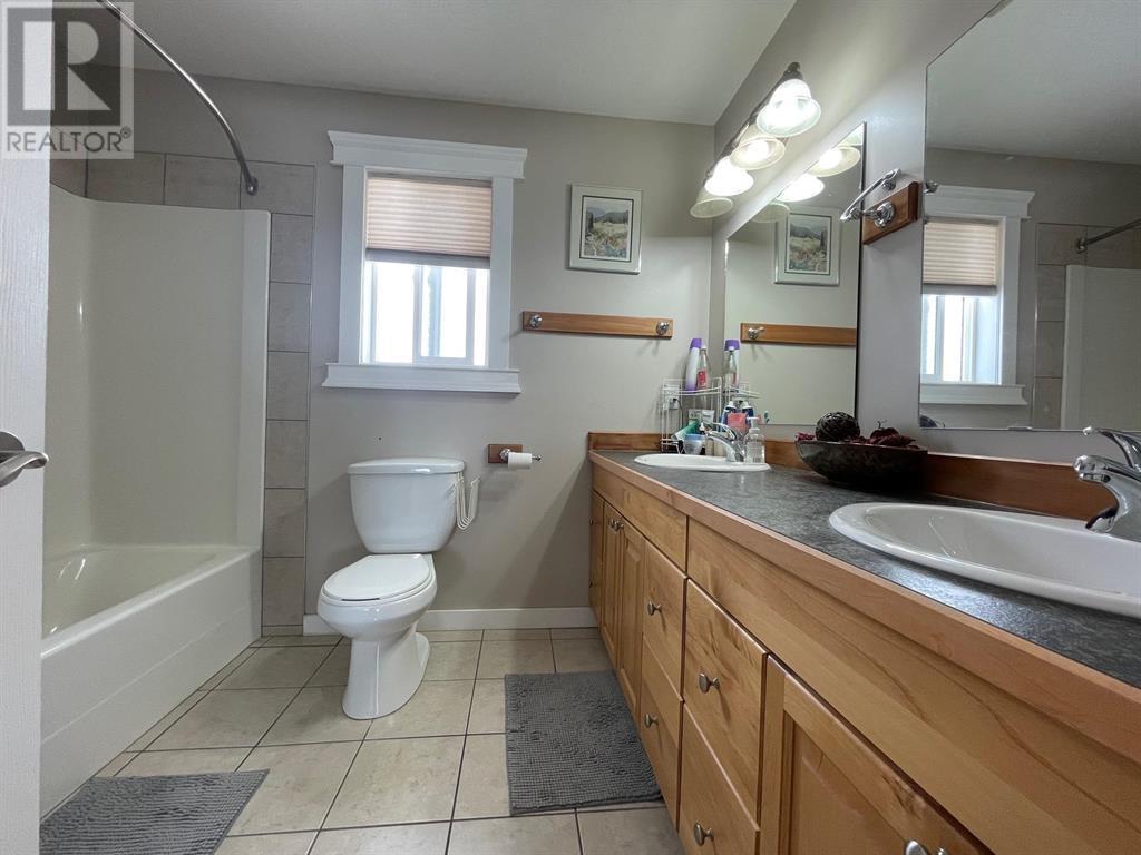 5008 46 STREET, Fort Nelson