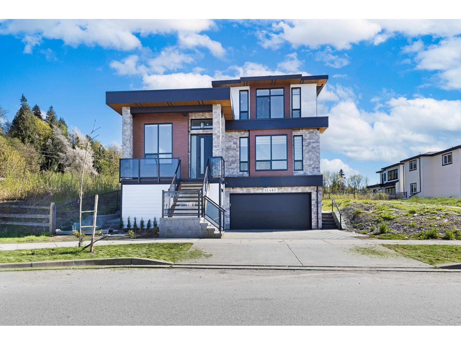 12480 106A AVENUE, Surrey real estate listing R2991694