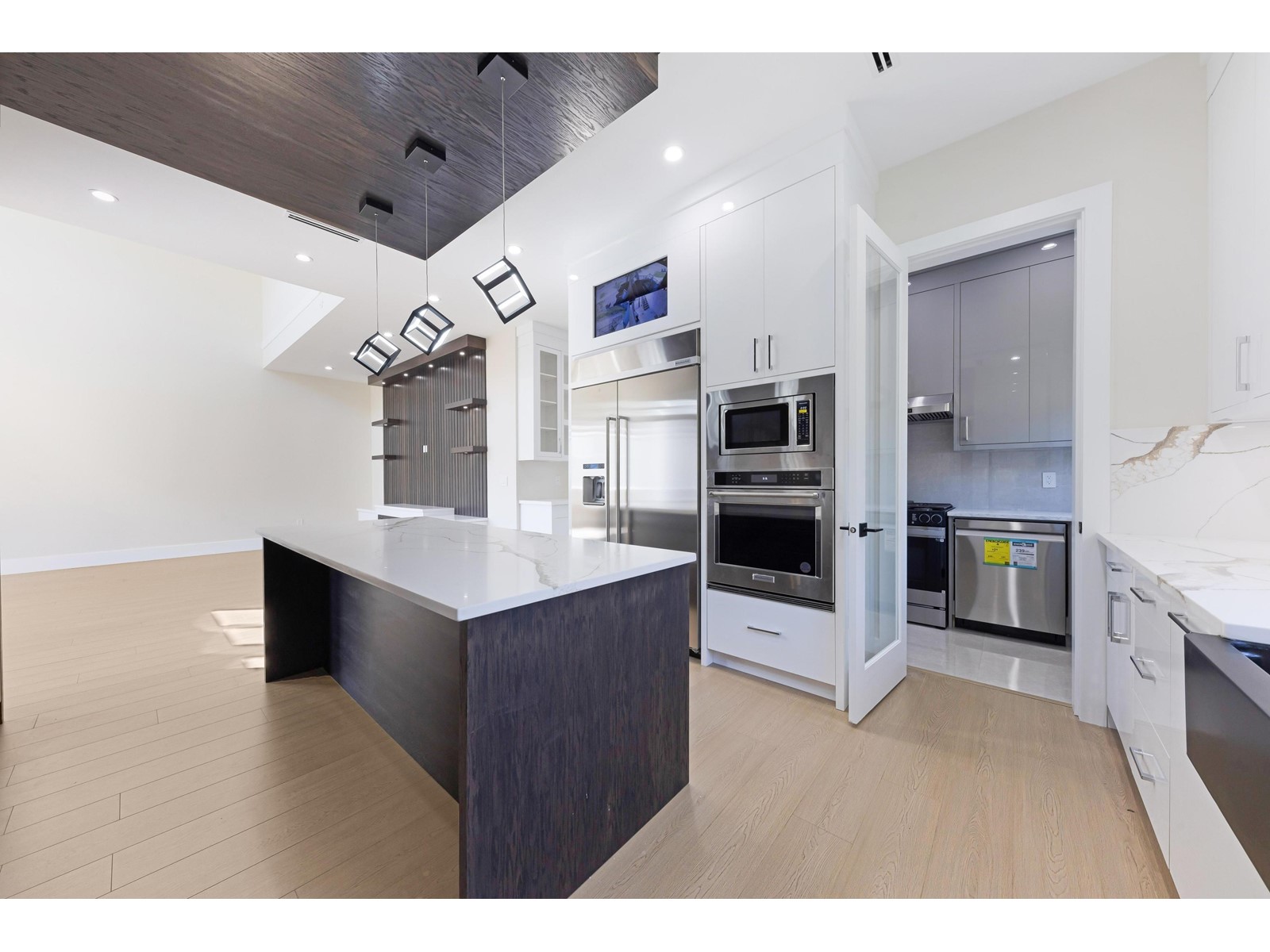 12480 106A AVENUE, Surrey real estate listing R2991694