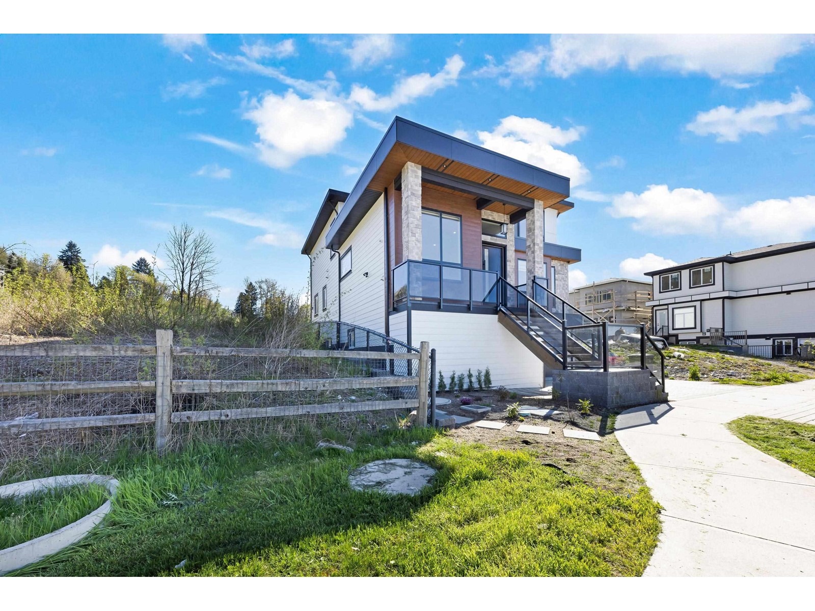 12480 106A AVENUE, Surrey real estate listing R2991694