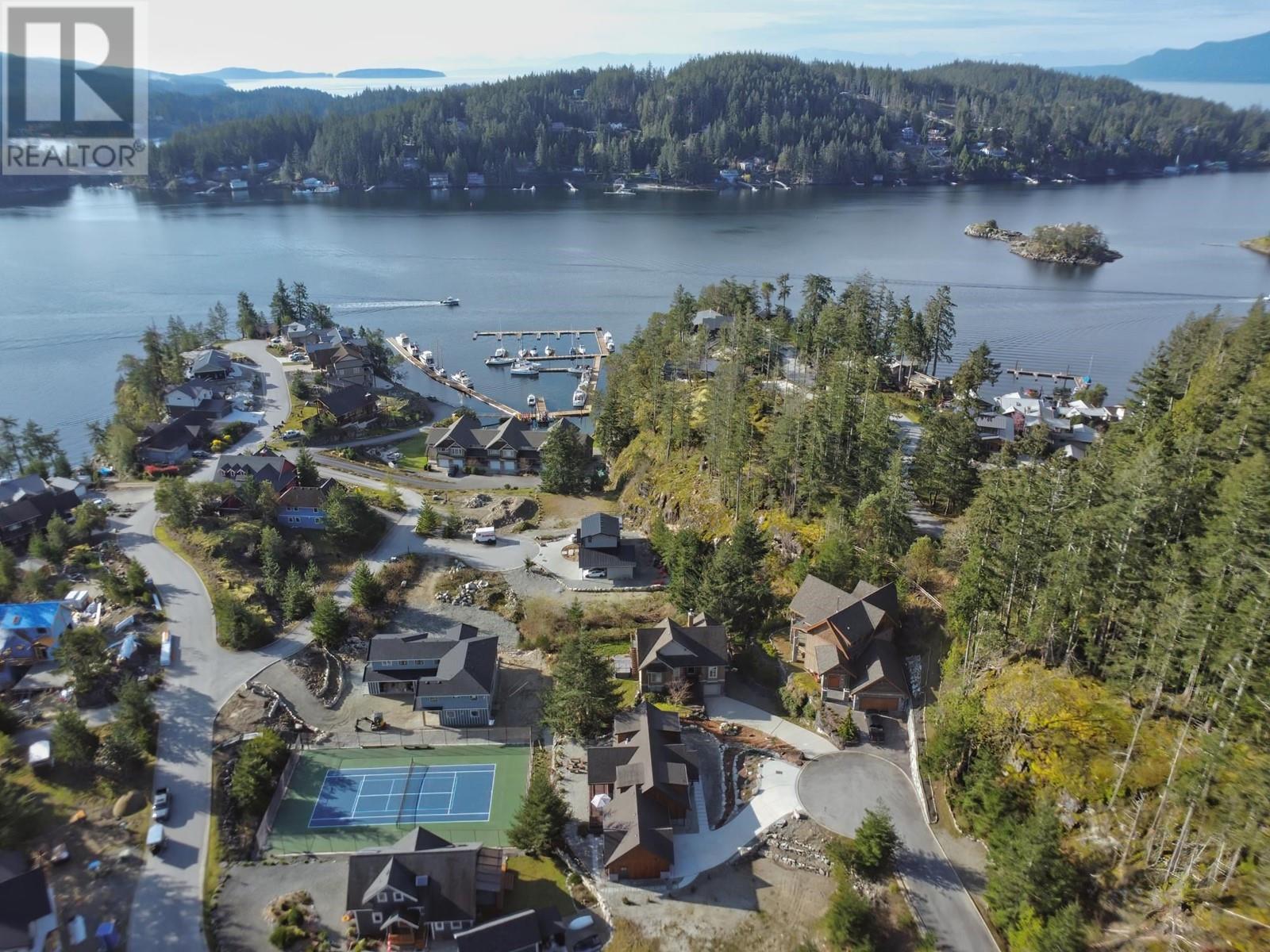 40 4622 SINCLAIR BAY ROAD, Pender Harbour