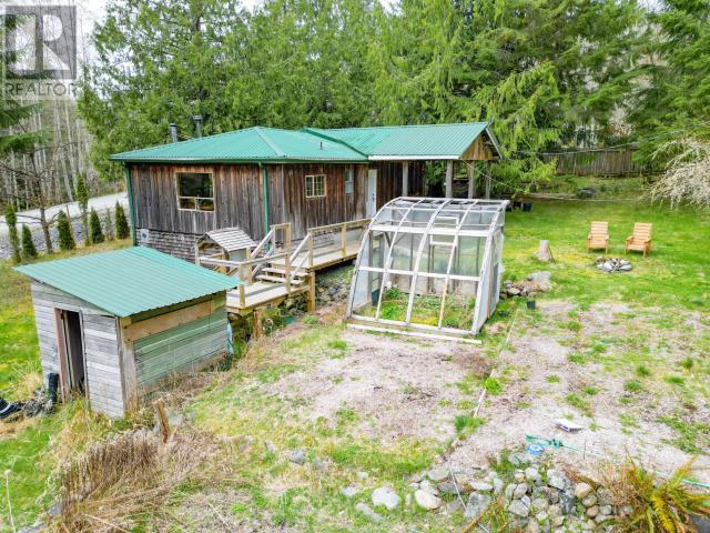 6980 SIENNA ROAD, Texada Island