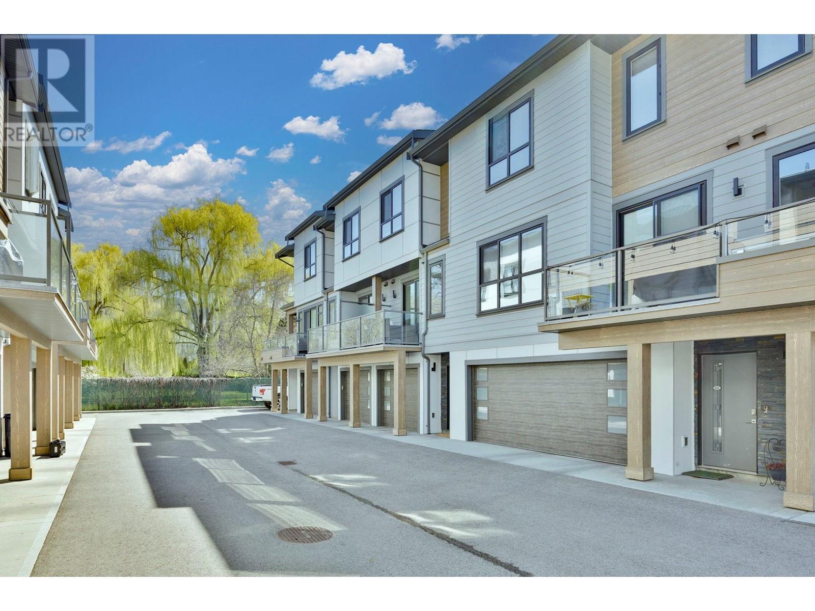 403 11581 Rogers Road, Lake Country