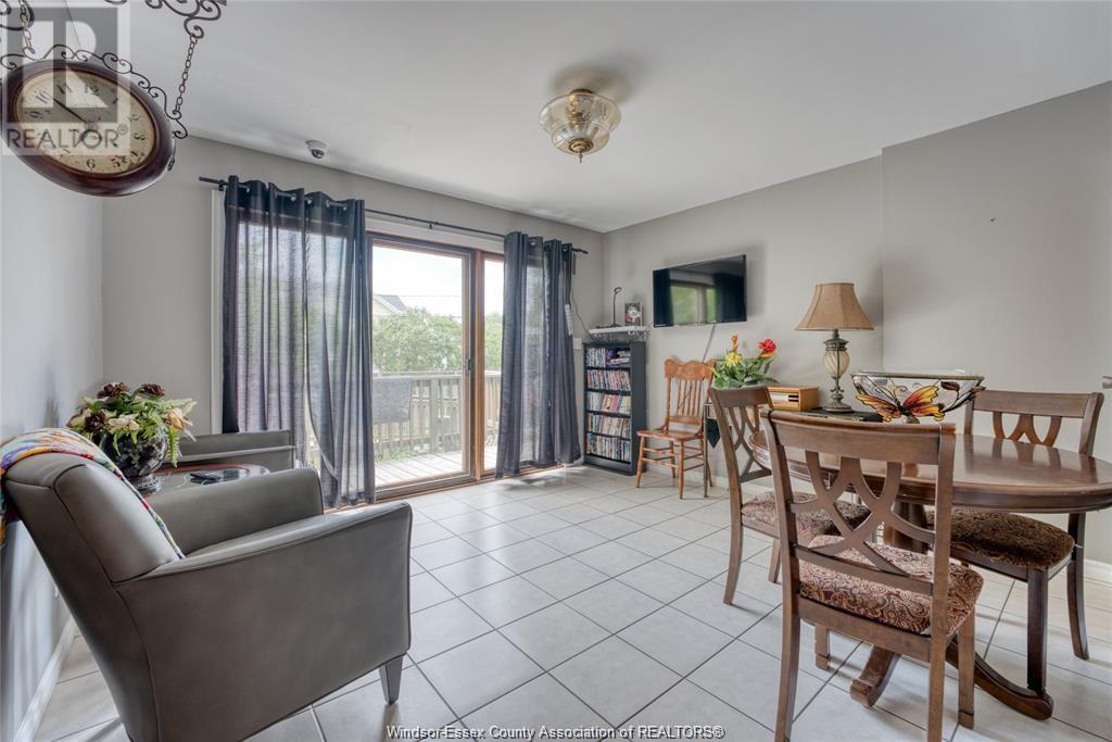 Photo 16 of 122 Talbot Street South, Essex ON