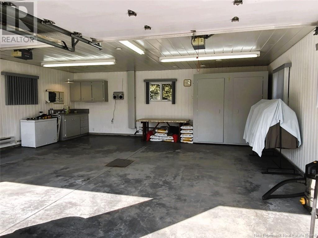 7 Clavette Street - 24