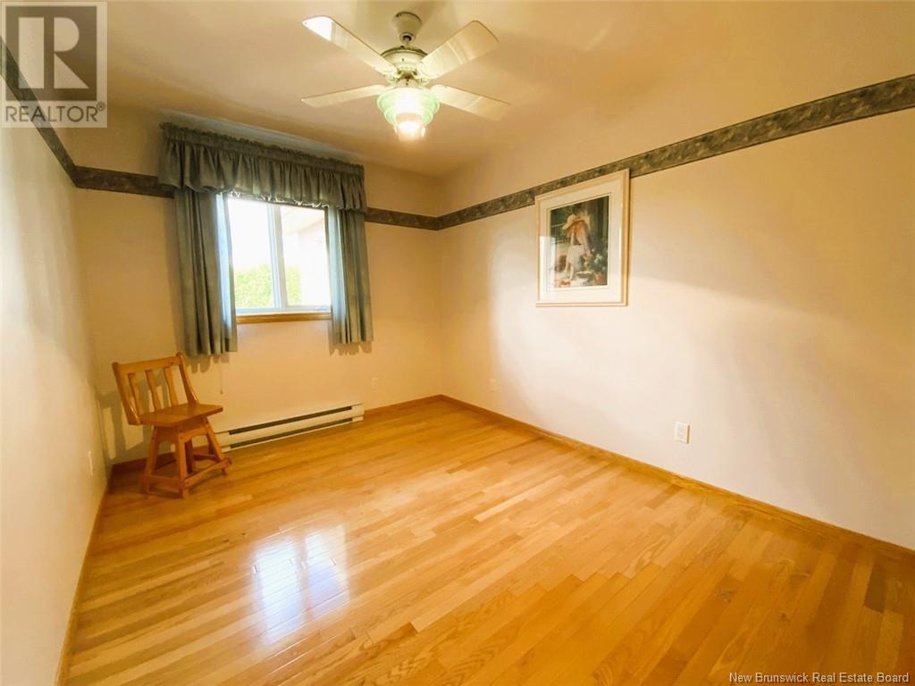 7 Clavette Street - 10