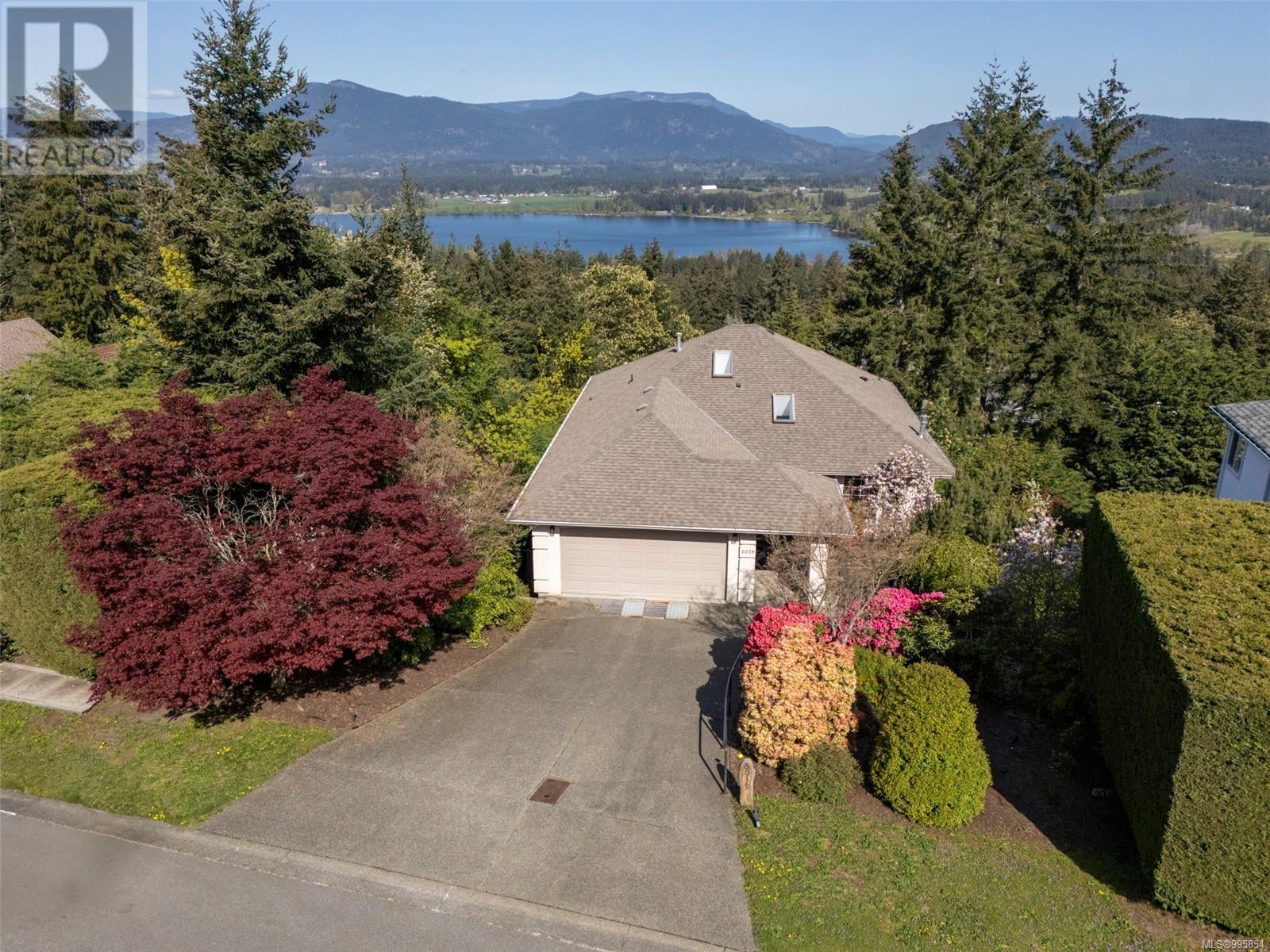 6039 Chippewa Rd, Duncan