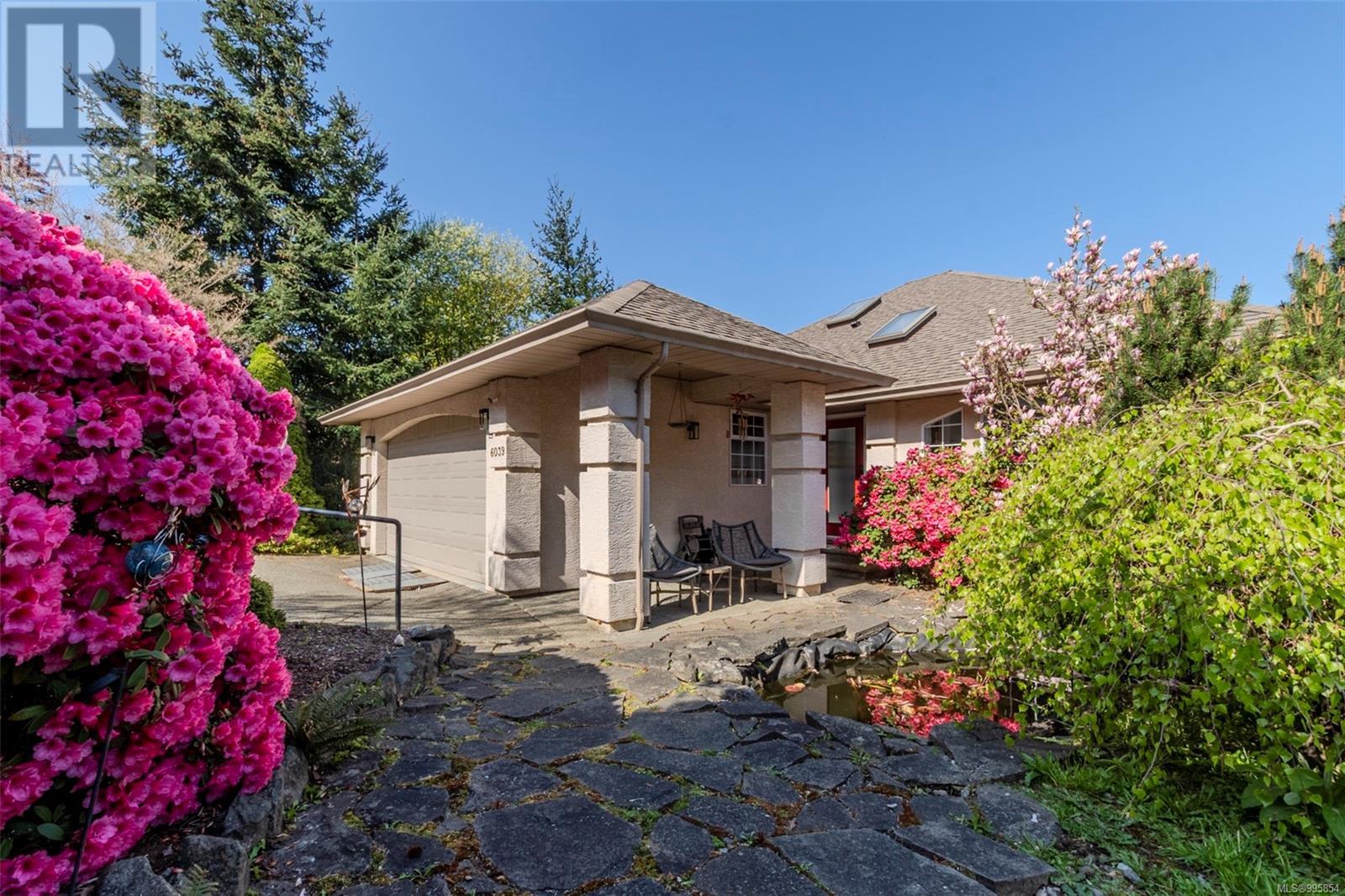 6039 Chippewa Rd, Duncan