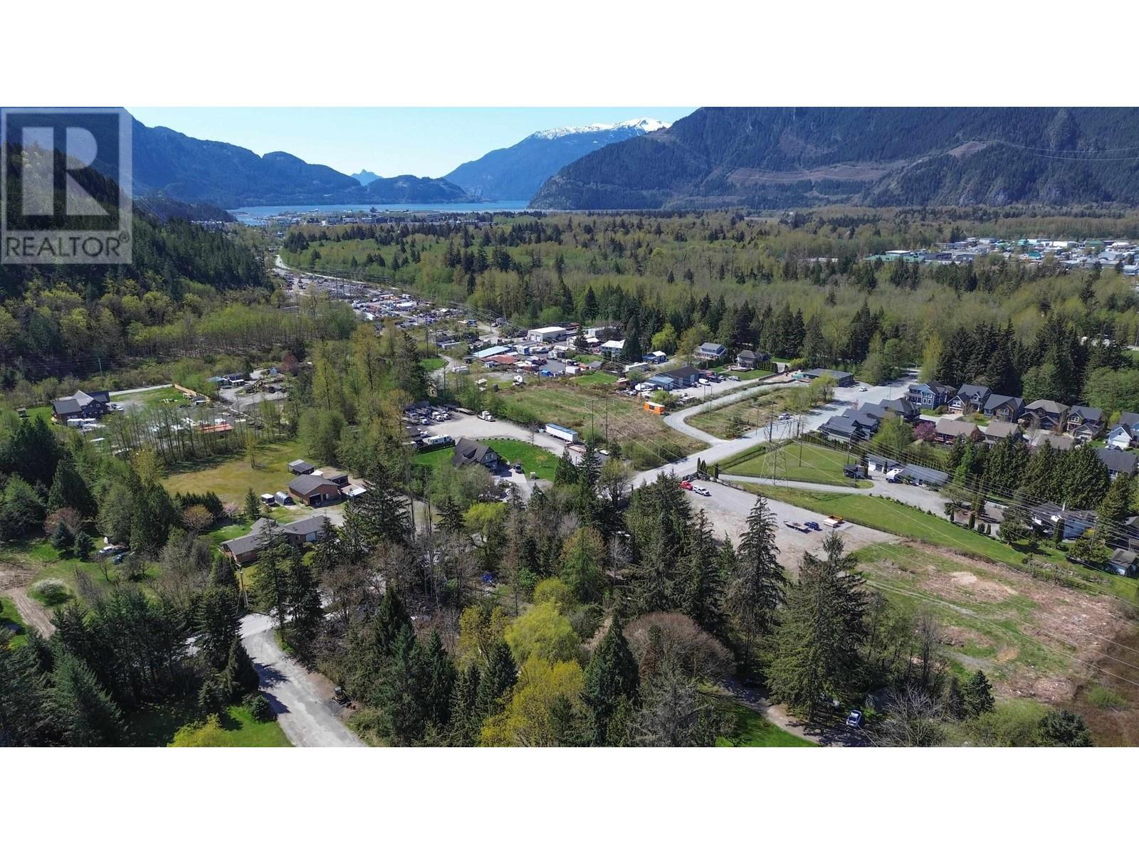 1020 FINCH DRIVE, Squamish real estate listing R2993472
