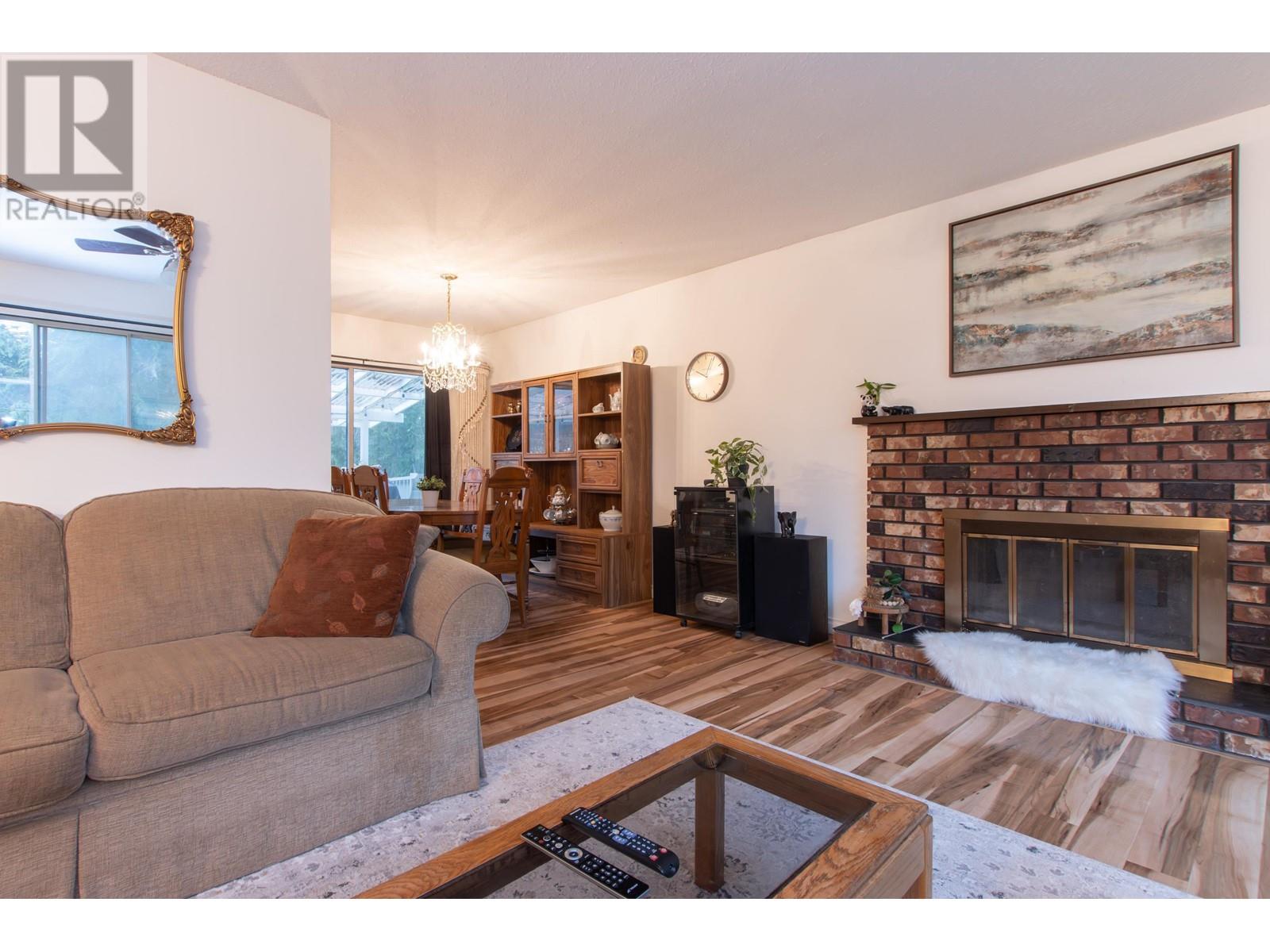 2041 SPRUCE DRIVE, Squamish real estate listing R2993515