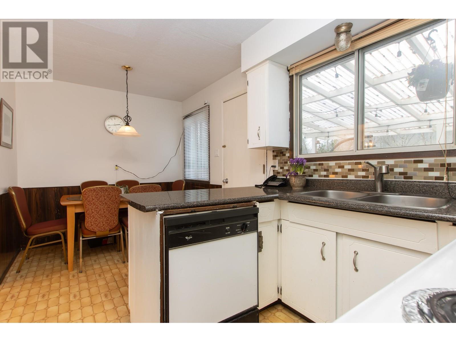 2041 SPRUCE DRIVE, Squamish real estate listing R2993515