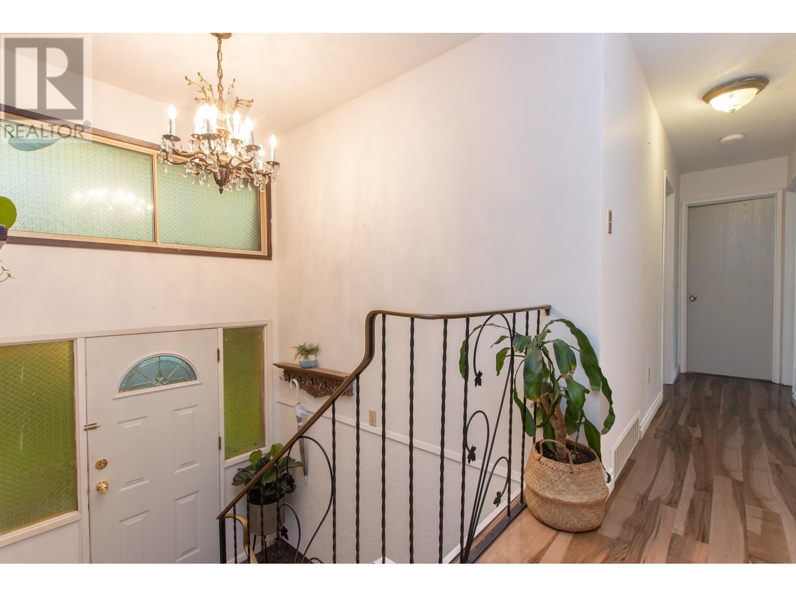 2041 SPRUCE DRIVE, Squamish real estate listing R2993515