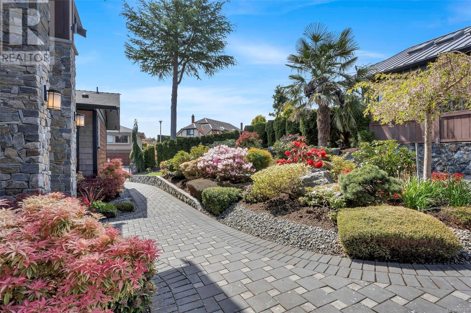  943 Sea ridge Lane, Saanich