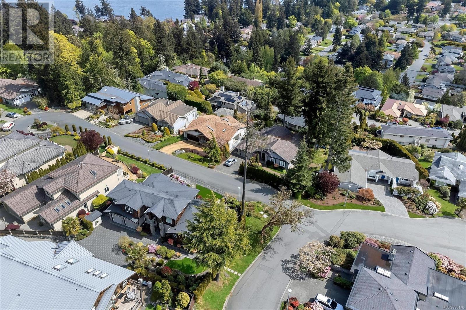  943 Sea ridge Lane, Saanich