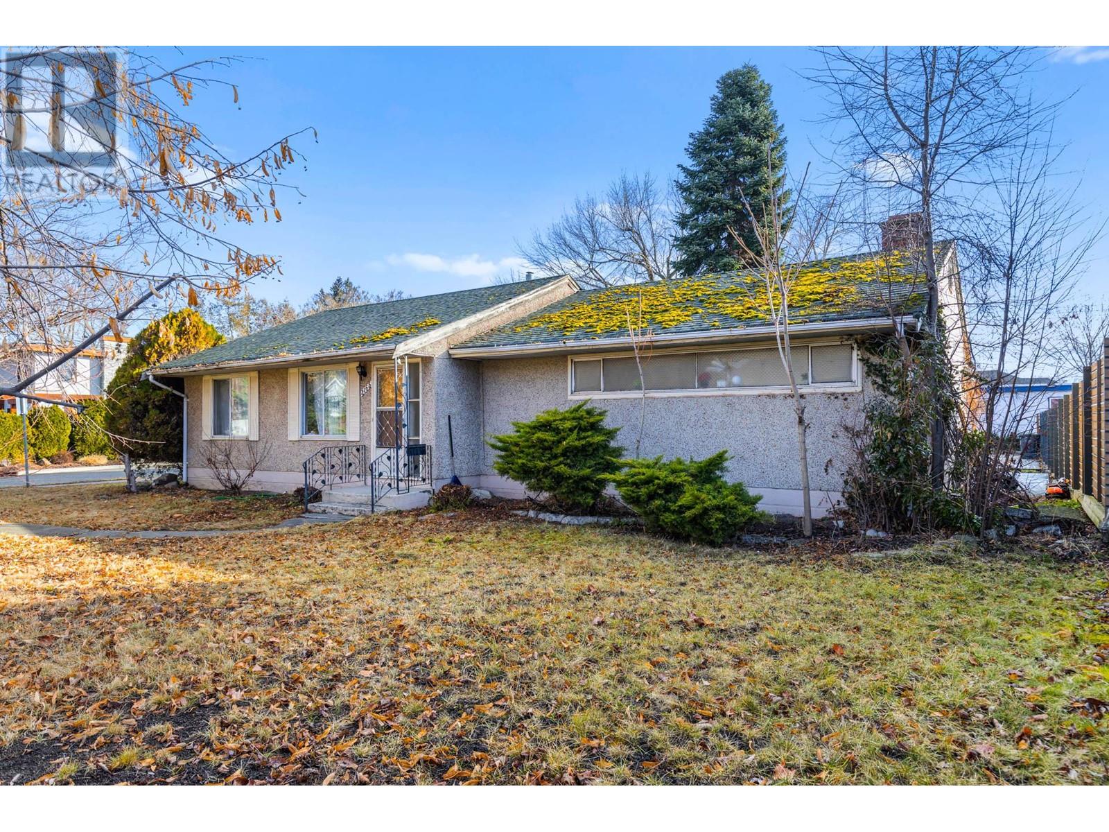 Photo 13 of 2165 Abbott Street, Kelowna BC