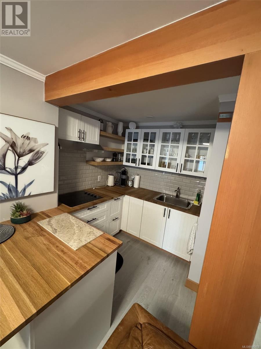 1721 WILMOT RD - Image 15